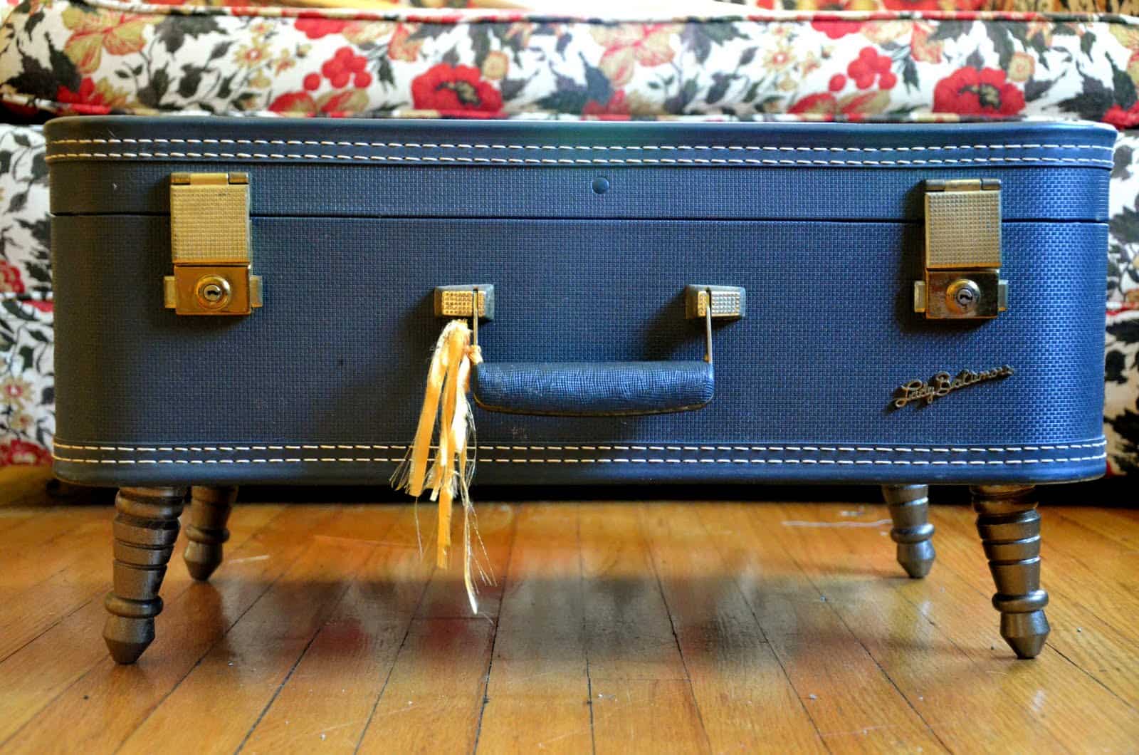 Maletas vintage: 3 proyectos DIY para reciclar maletas antiguas
